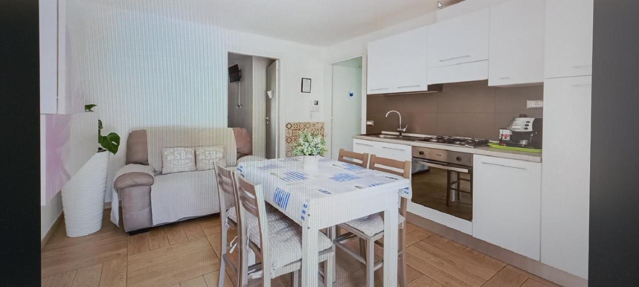 Oristano Camera Arancio Max 3Pers,Bagno,Uso Cucina Zewnętrze zdjęcie
